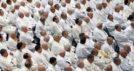 Vaticano abre as portas para a ordenação de homens casados