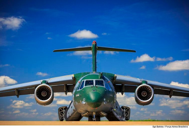 Maior aeronave militar feita no Brasil entra em fase final de testes