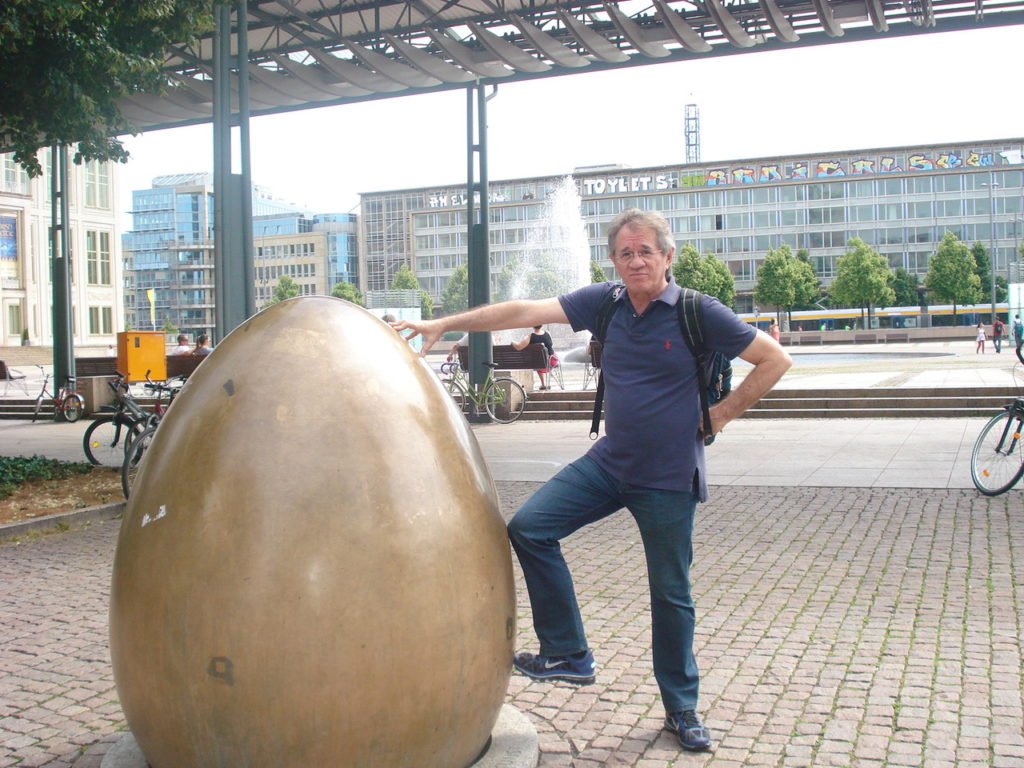 A irritante rede social está um chute no ovo