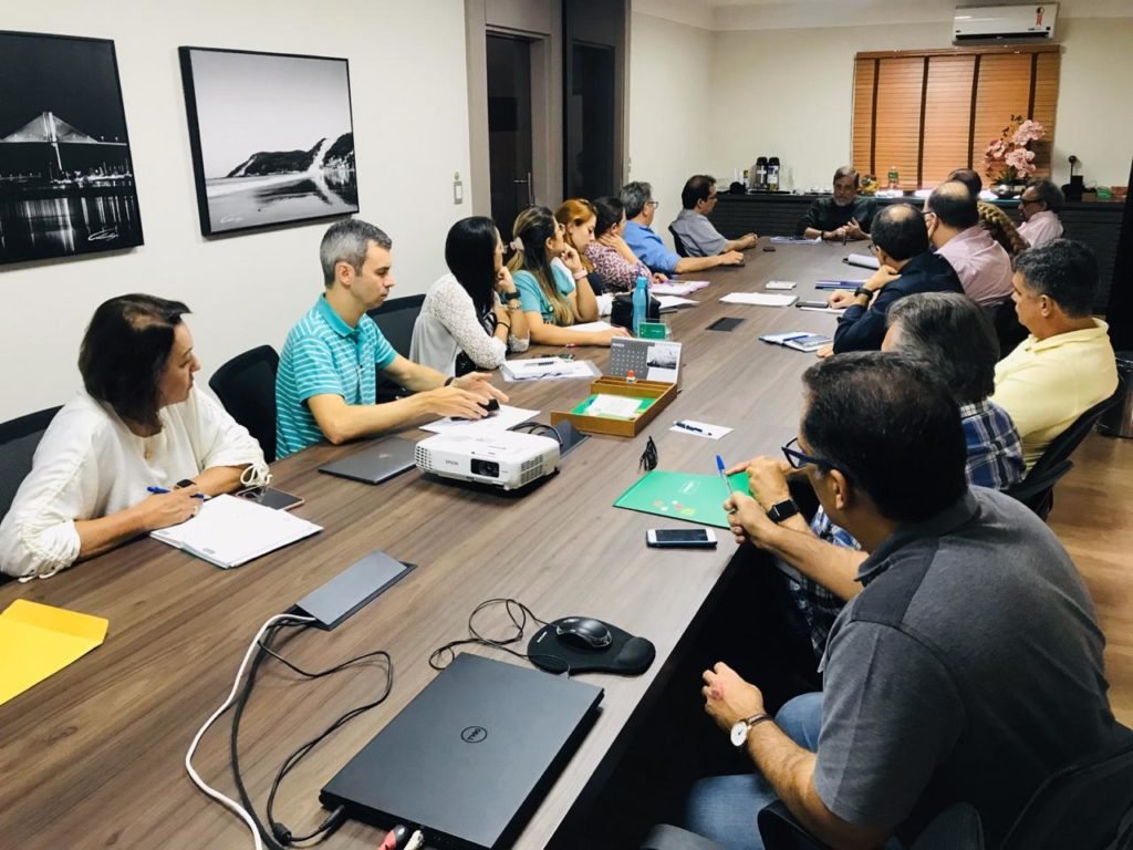 Unimed Natal reúne diretores de hospitais para discutir o coronavírus