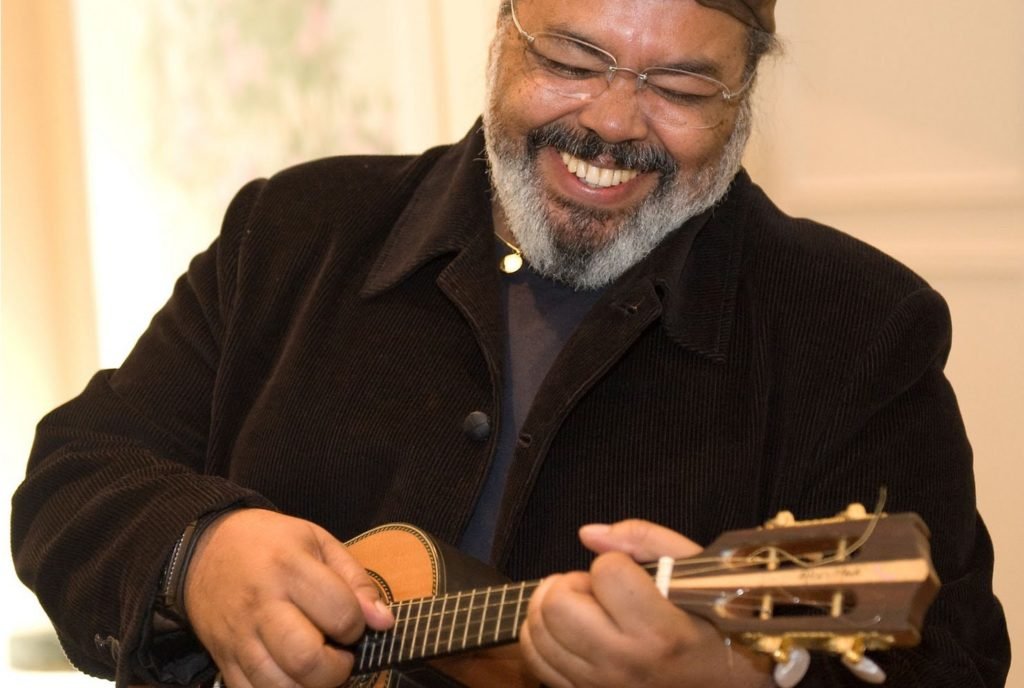 Neste sábado, na Via Costeira, tem samba do bom com Jorge Aragão