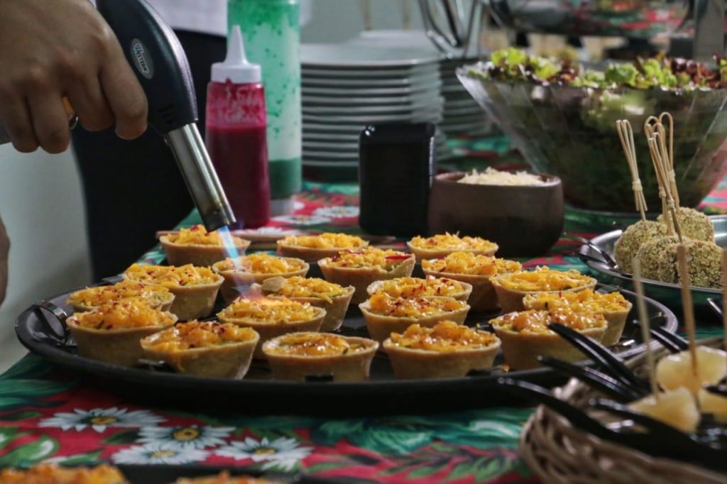 Excelente iniciativa: Governo discute inserção de produtos da agricultura familiar nos restaurantes potiguares