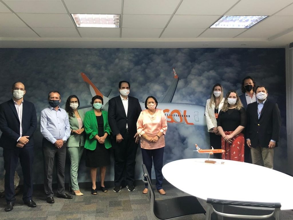 Governo e empresas discutem retomada de voos para o RN