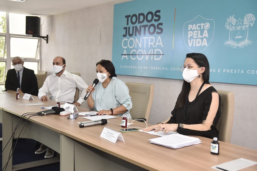 Governo encaminha Plano Estadual de Imunização contra a Covid-19