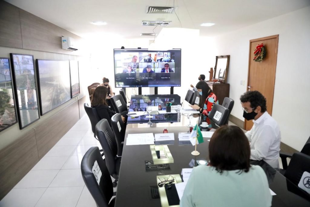 Fórum de Governadores do NE cobra registro de empresas brasileiras para produção da vacina contra a Covid-19