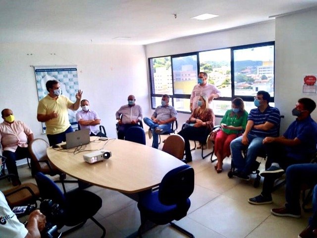 Novos vereadores participam de reunião na Semurb sobre a revisão do Plano Diretor