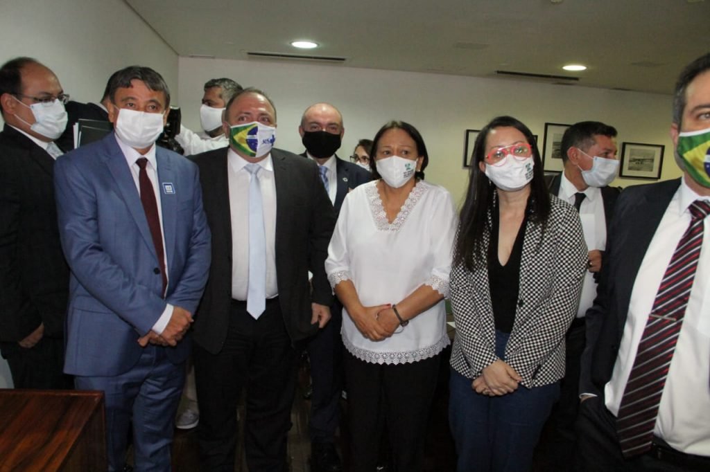 Governadora cobra agilidade ao Governo Federal na definição do calendário de vacinação