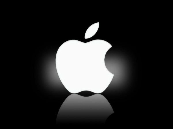 CEO da Apple critica práticas de redes sociais e acirra briga com Facebook