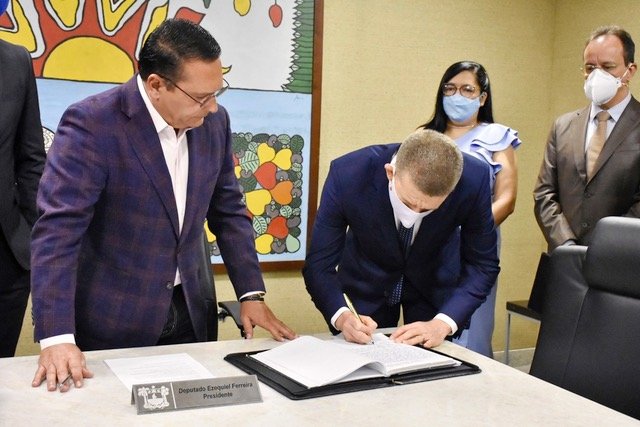 Subtenente Eliabe é empossado deputado estadual na Assembleia Legislativa