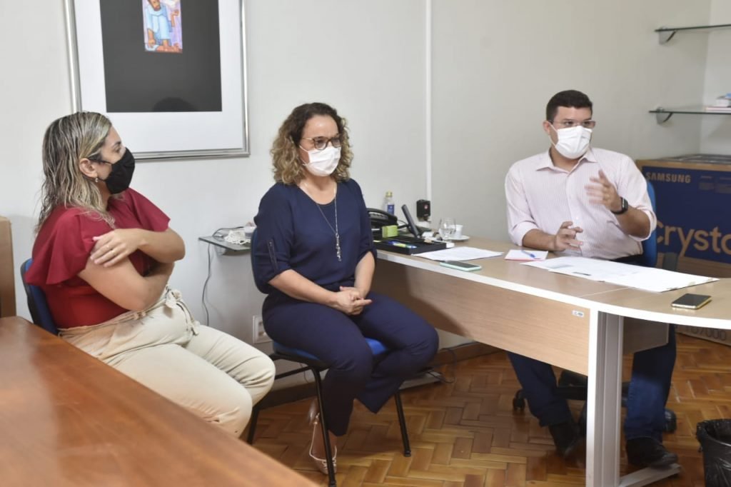 Em Mossoró: Larissa participa de reunião com profissionais do setor de eventos buscando agilizar retomada das atividades