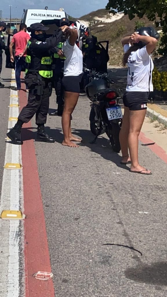 PM faz barreiras na Ponte Newton Navarro