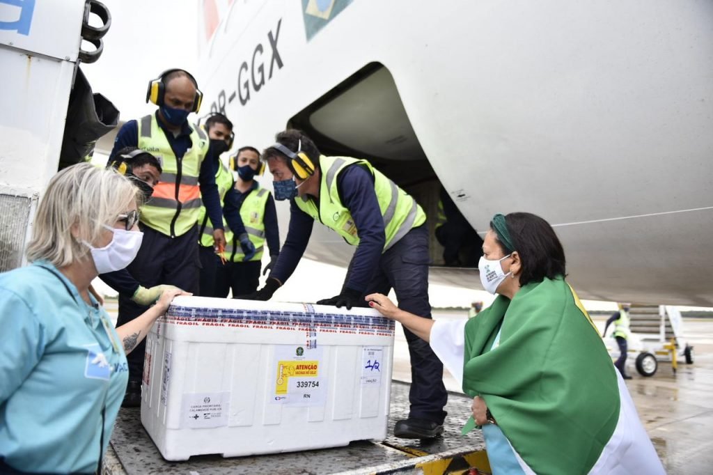 RN recebe mais 31.500 doses da vacina contra a Covid-19