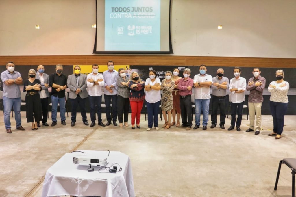 Covid-19: vacinação no RN começa 72h após chegada das doses