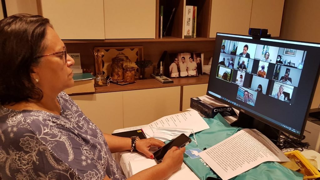 Governo reúne prefeitos para cumprimento das medidas de proteção à Covid-19