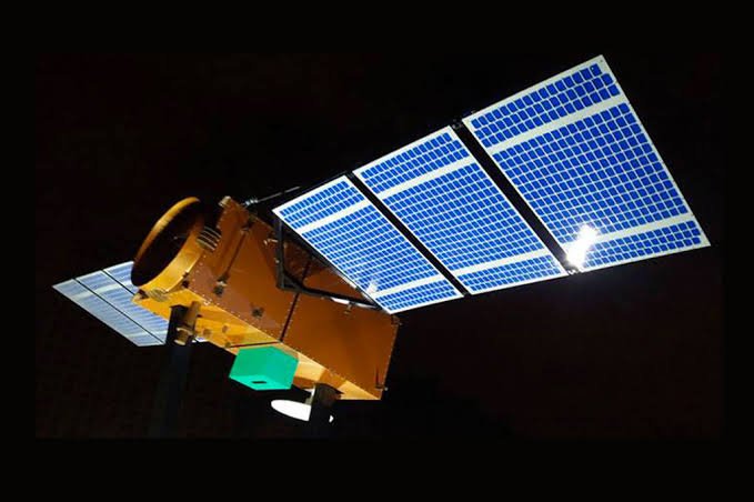 Satélite Amazônia 1, primeiro totalmente feito no Brasil, é lançado ao espaço