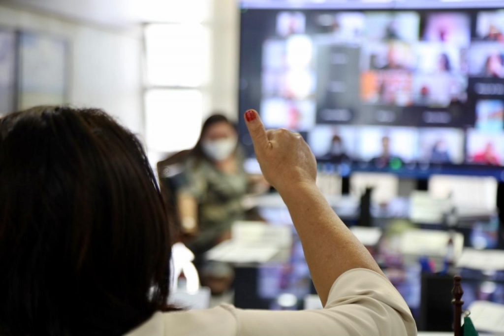 Decreto estadual amplia medidas restritivas para conter pandemia