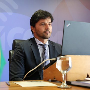 Brasil terá 5G em 20 pontos do país neste ano, diz Fábio Faria