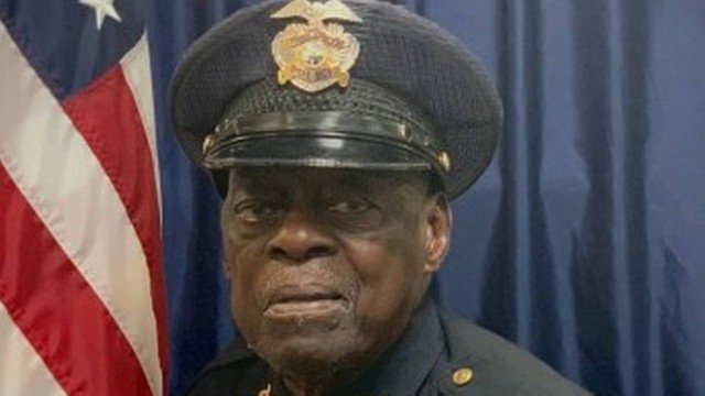 Aos 91 anos, policial apelidado de Chumbo Grosso não pensa em se aposentar