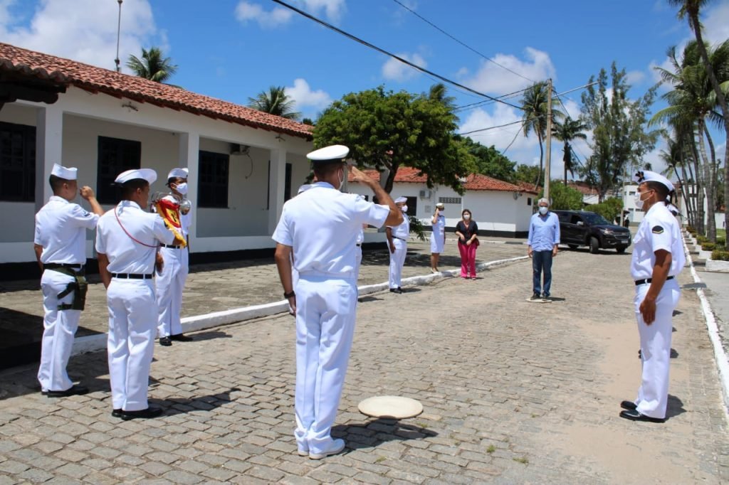 João Maia visita instalações do programa “Segundo Tempo” no Grupamento de Fuzileiros Navais em Natal