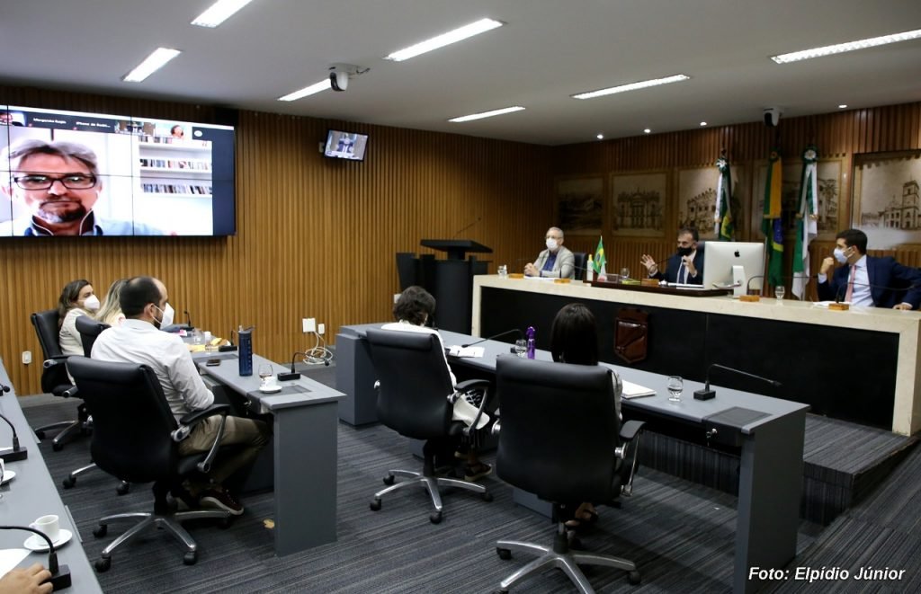 Câmara de Natal recebe secretários de Saúde para debater enfrentamento à Covid-19