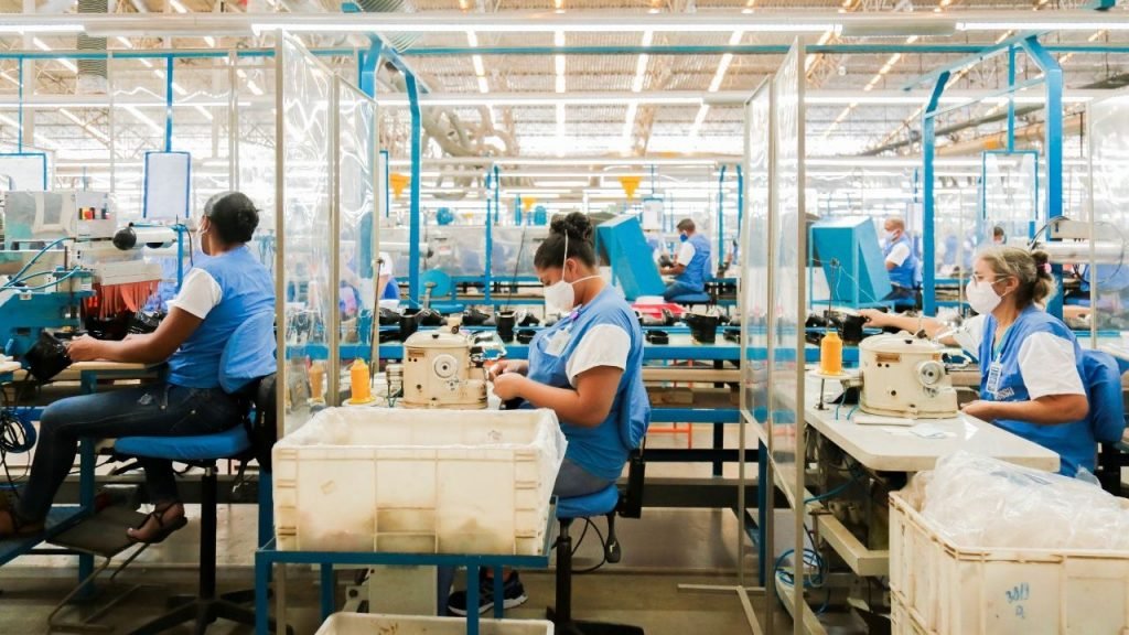 Inflação da indústria sobe 4,78% em março e tem recorde de 33,52% em 12 meses