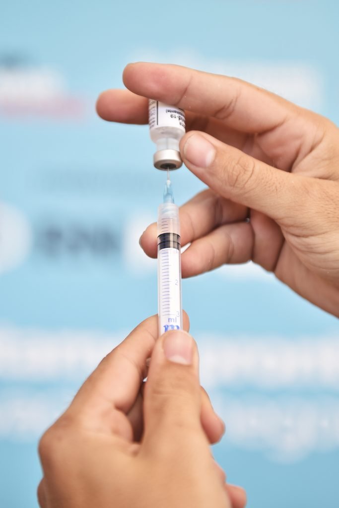 Natal avança na vacinação e alcança pessoas com 47 anos e mais