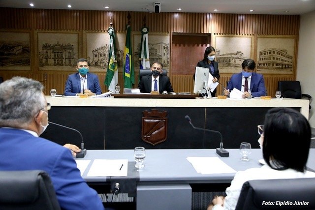 Comissão de Saúde zera pauta de projetos e aprova relatório de fiscalização