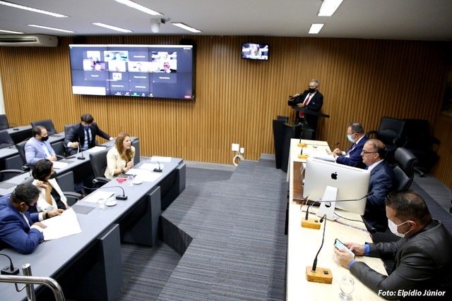 Câmara aprova projeto de lei que cria xepa da vacina em Natal