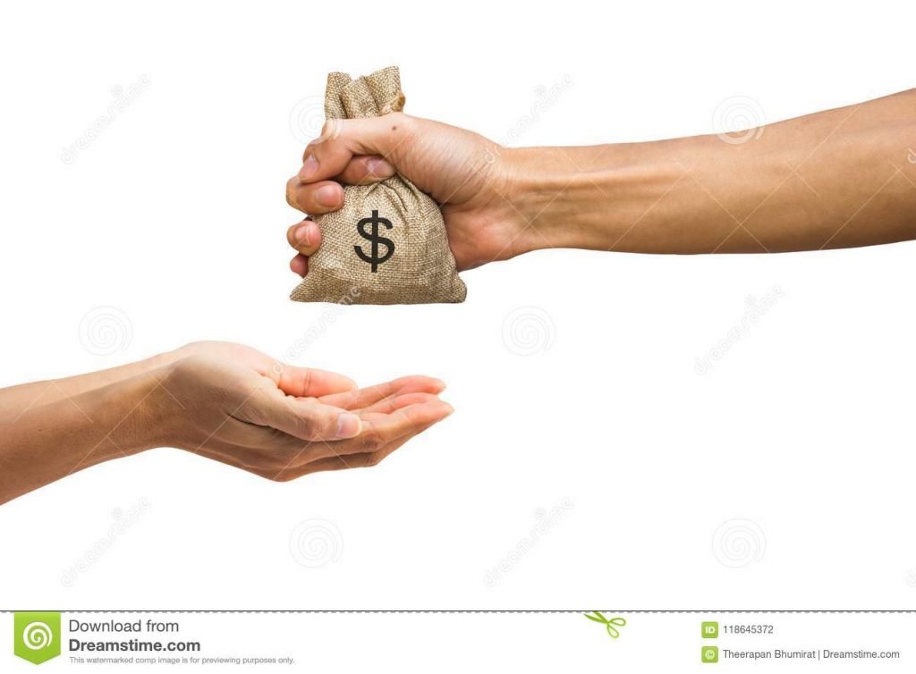 Bolsonaro é o 1° presidente desde o real a deixar salário mínimo menor