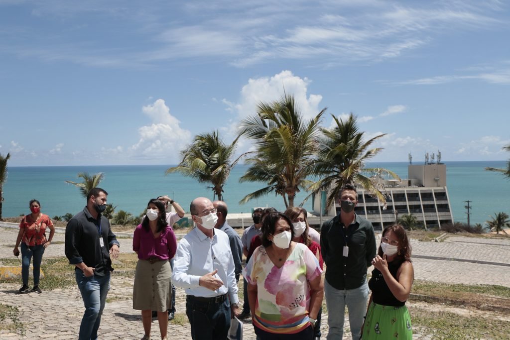 Governadora assina ordem de serviço para reforma de auditório no Centro de Convenções de Natal