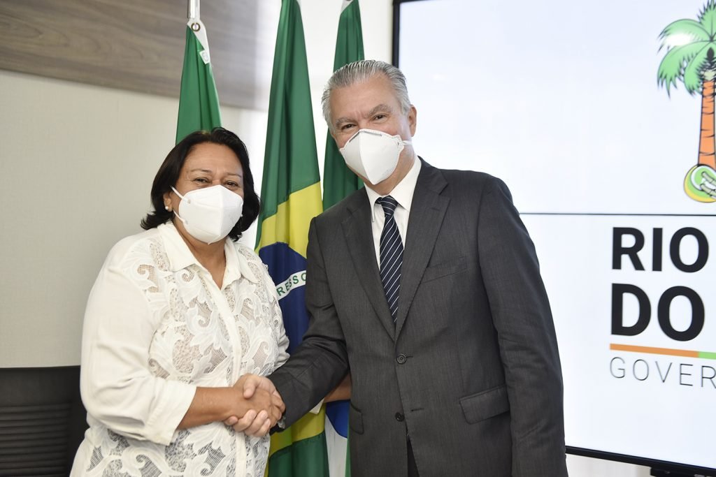 Governadora recebe embaixador do Brasil na Dinamarca e empresários