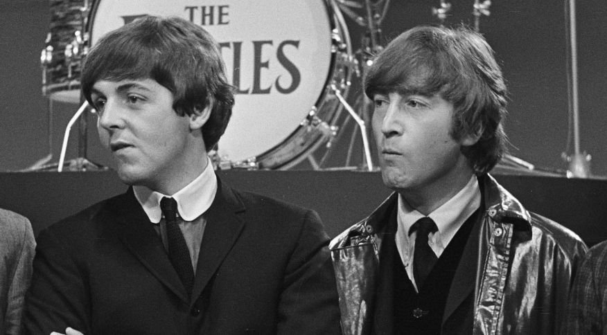 Filho de John Lennon coloca à venda objetos dos Beatles em formato de NFTs