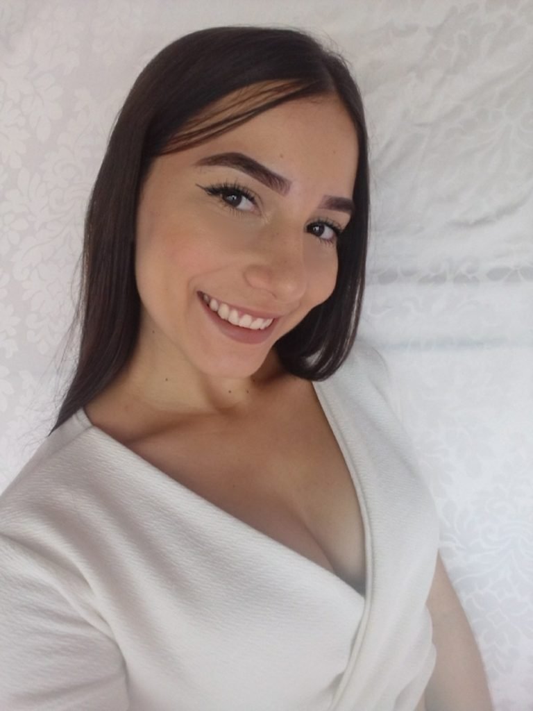 Da zona rural e escola pública! Conheça a jovem potiguar que tirou mil na redação do Enem