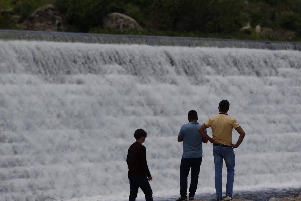 Águas do Rio São Francisco chegam pela primeira vez ao Rio Grande do Norte