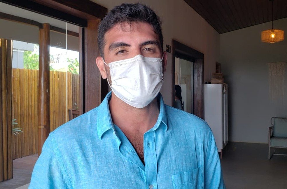 ‘Foi um impacto aquela cena de um filme de terror’, diz médico de férias em Noronha que socorreu criança atacada por tubarão