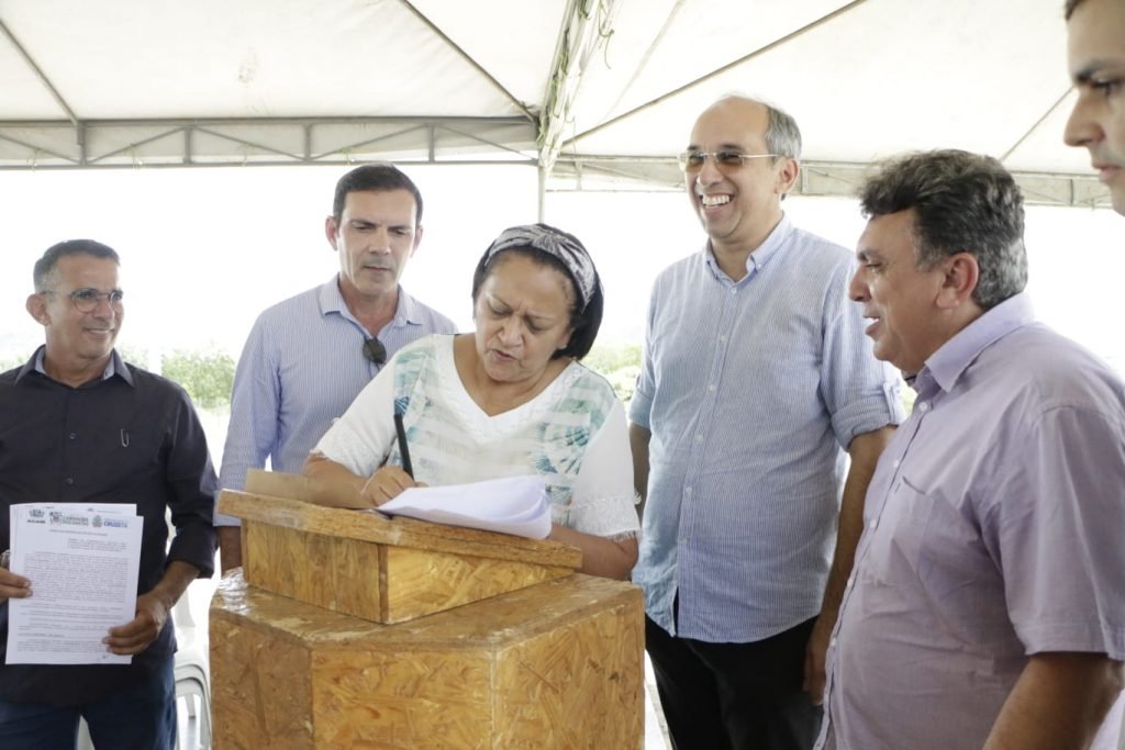 Governo do RN entrega unidade de processamento de carnes em Acari