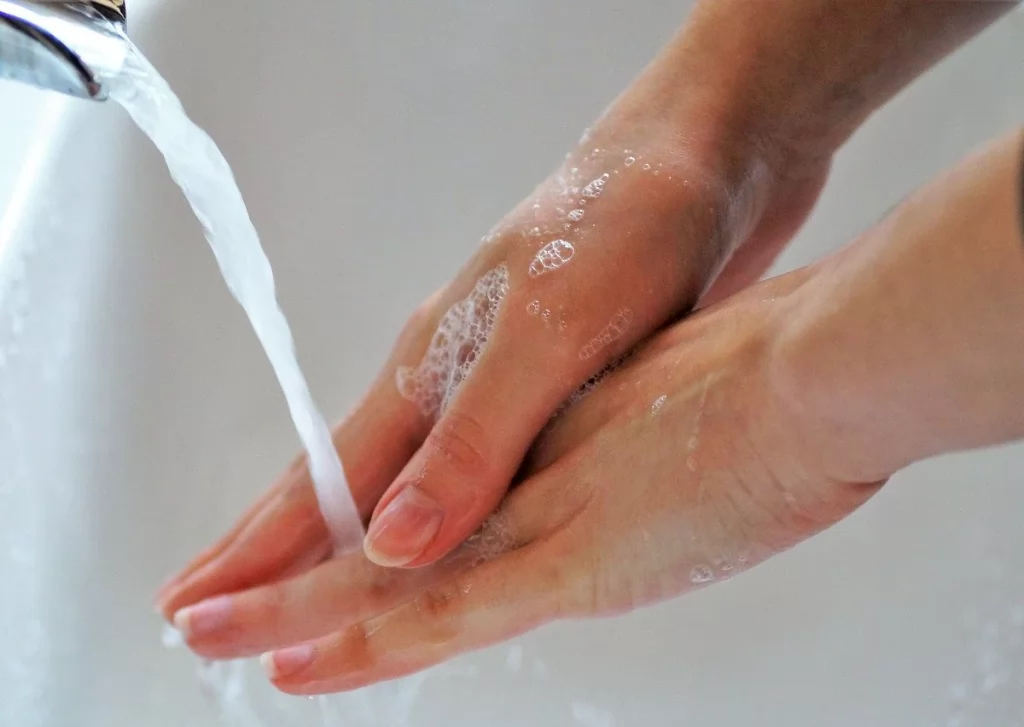 OMS sugere que medidas simples podem reduzir 70% das infecções