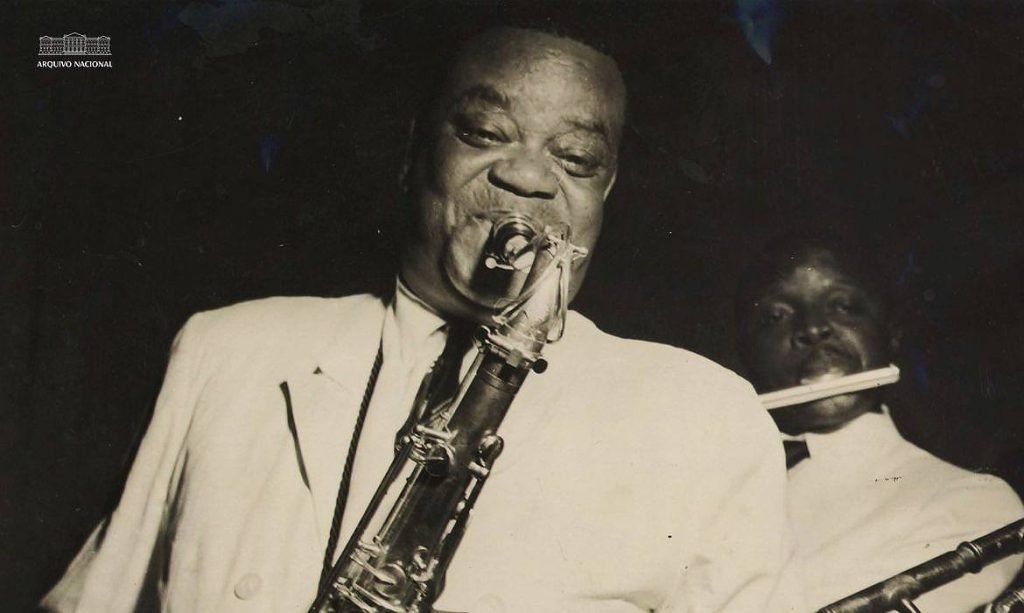 Carinhoso apaga 85 velinhas. Uma história surpreendente