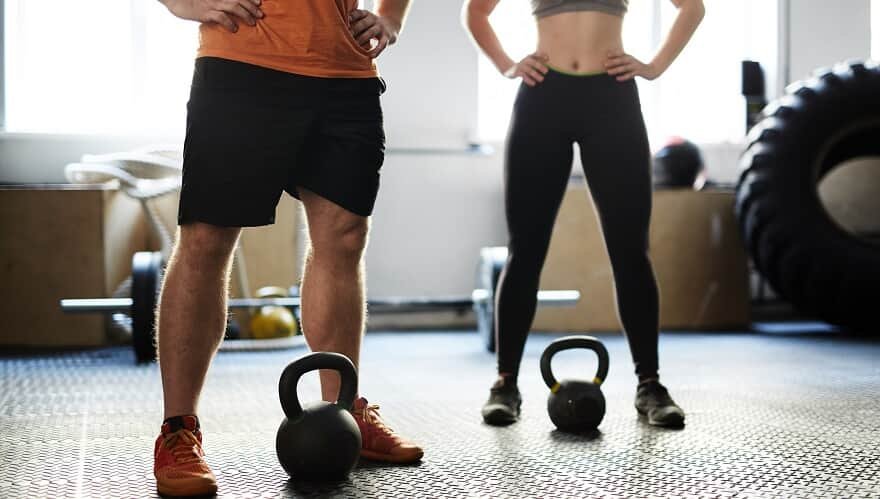 Justiça proíbe que academia cobre taxa de personal trainer