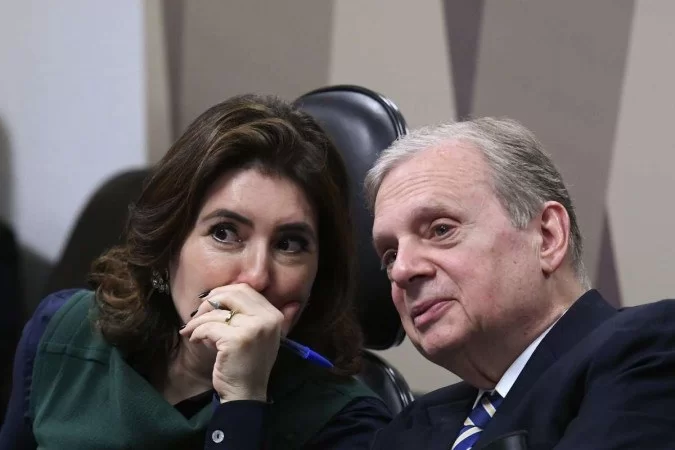 Em nota, Tasso Jereissati nega ter desistido de ser vice de Simone Tebet