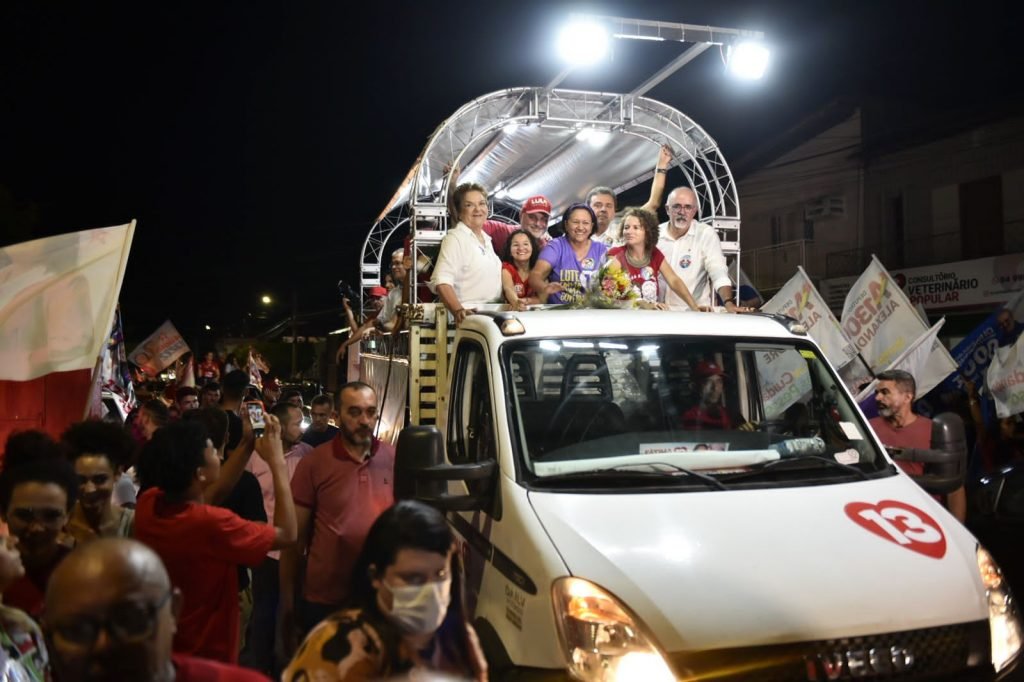 Governadora Fátima encerra primeiro dia de caravana no Oeste com carreata em Mossoró