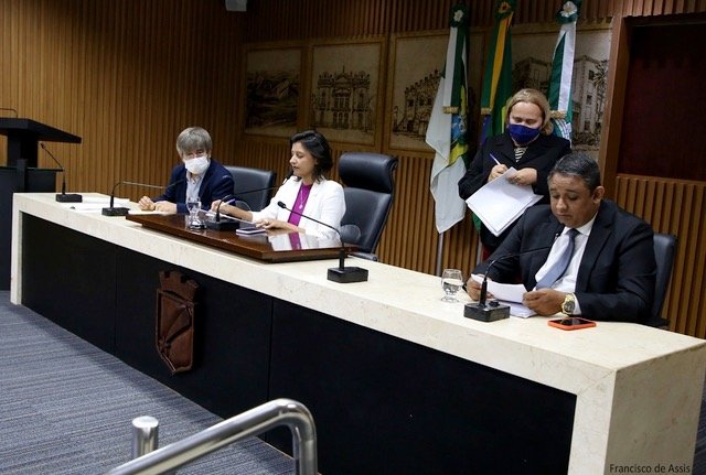 Comissão de Educação aprova componentes municipais de Segurança Alimentar