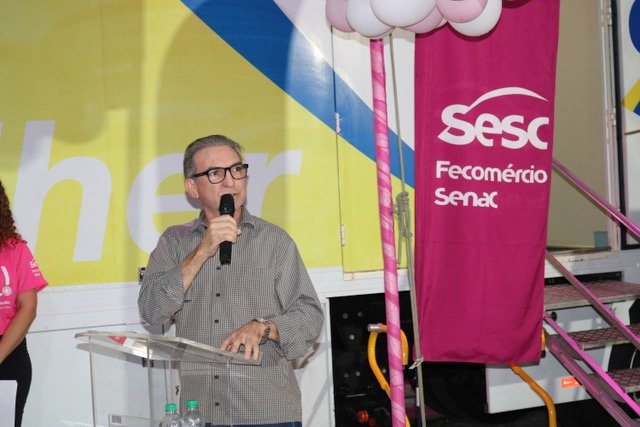 Inauguração da Unidade Móvel Sesc Saúde Mulher marca Outubro Rosa em Nova Cruz