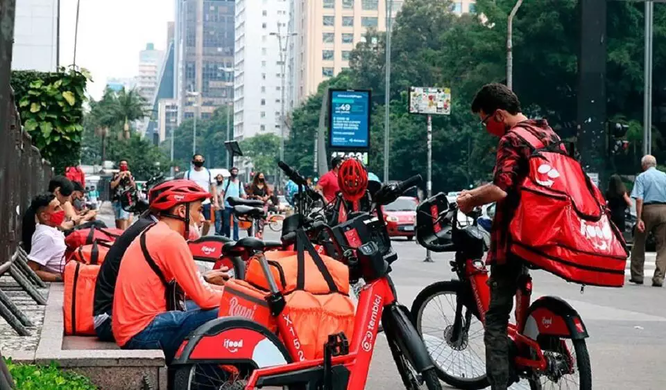 TST deve confirmar ‘vínculo’ com aplicativos e tirar trabalho de 2 milhões