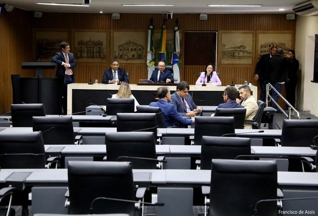 Vereadores votam Dia D para o combate ao preconceito contra o nanismo