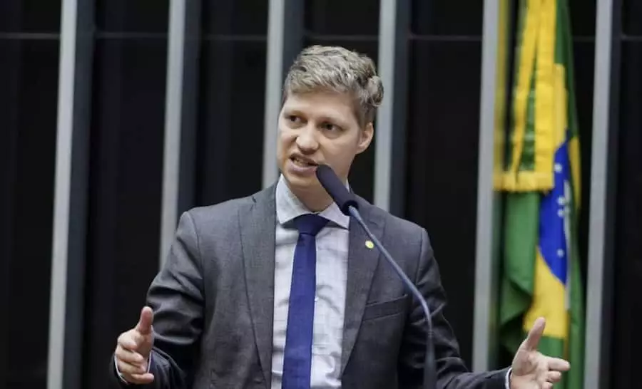 Autor da CPI contra STF e TSE cita violações de direitos, arbitrariedades e censura