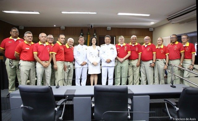 Marinha é homenageada na Câmara de Natal em alusão ao Dia do Marinheiro