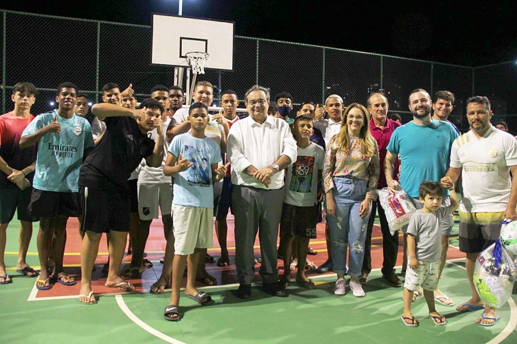 Prefeitura de Natal entrega novos equipamentos esportivos