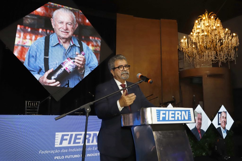 FIERN homenageia empresários com a Medalha do Mérito Industrial Walter Byron Dore no dia 14