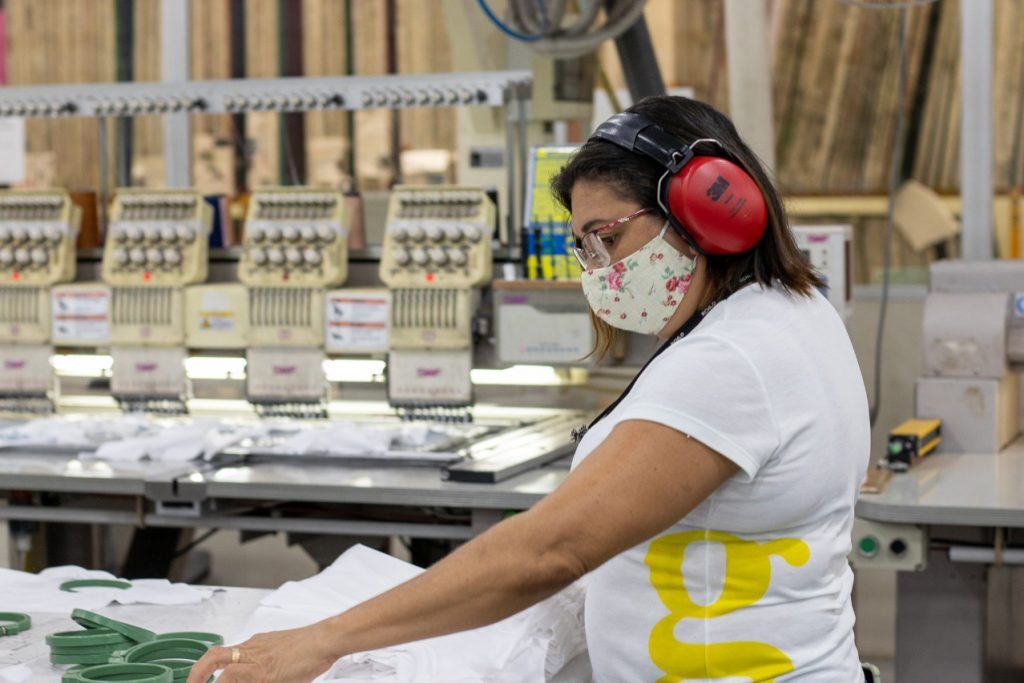 Governadora sanciona lei que cria o selo social “Empresa Amiga da Mulher”